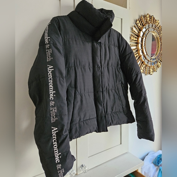 Abercrombie & Ftich Puffer Jacket - size xs - Picture 5 of 16